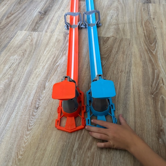 Kids Racing Track Set - Orange and Blue - Picture 4 of 8